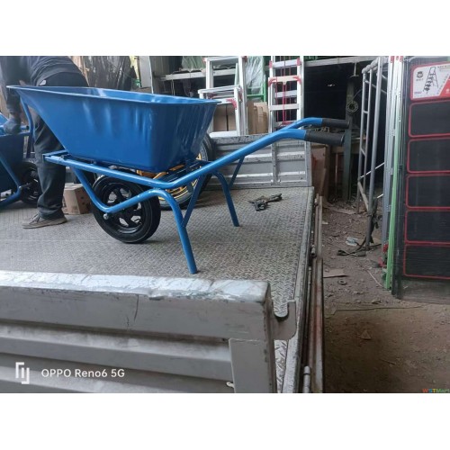 普通蓝色充气轮灰斗车独轮反斗车